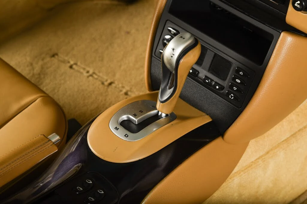 2001 Porsche 996 Carrera - Image 13 of 27