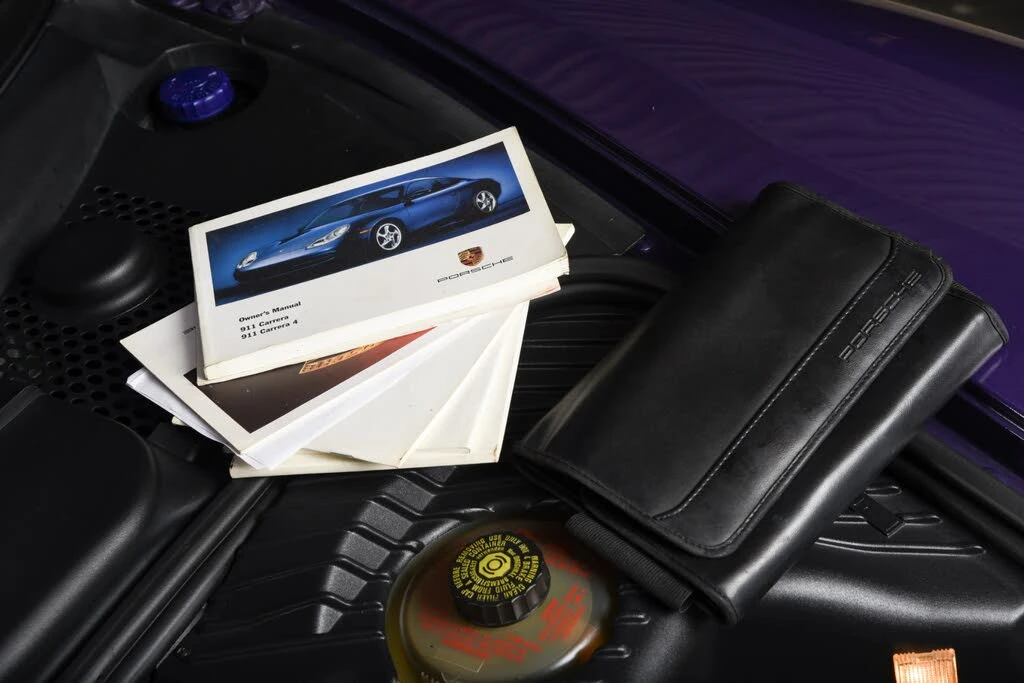 2001 Porsche 996 Carrera - Image 25 of 27