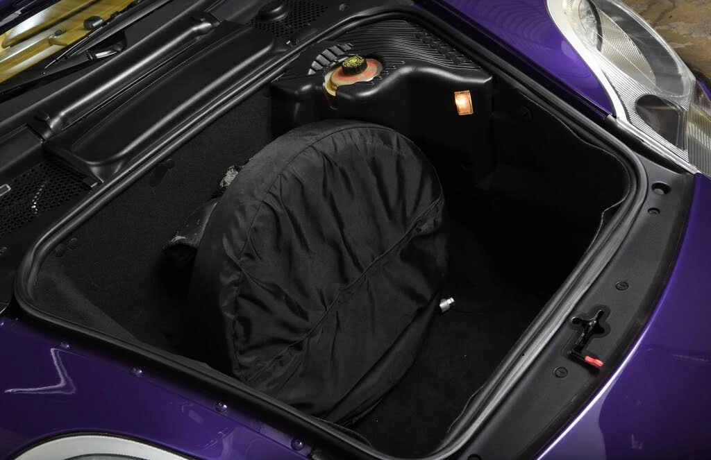 2001 Porsche 996 Carrera - Image 23 of 27