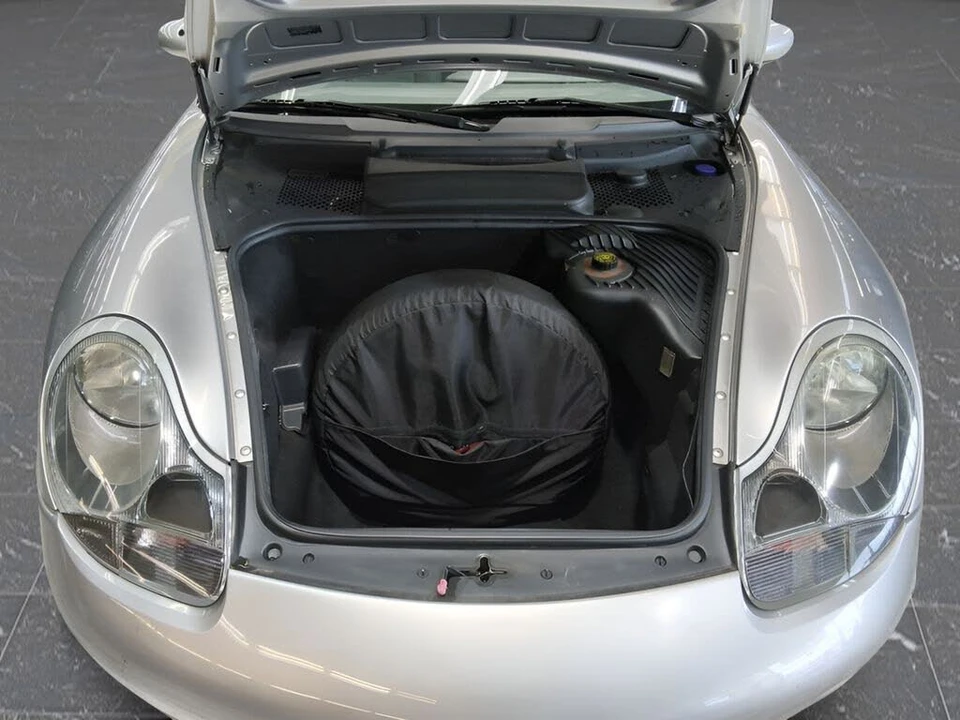 2001 Porsche 996 Carrera - Image 13 of 31