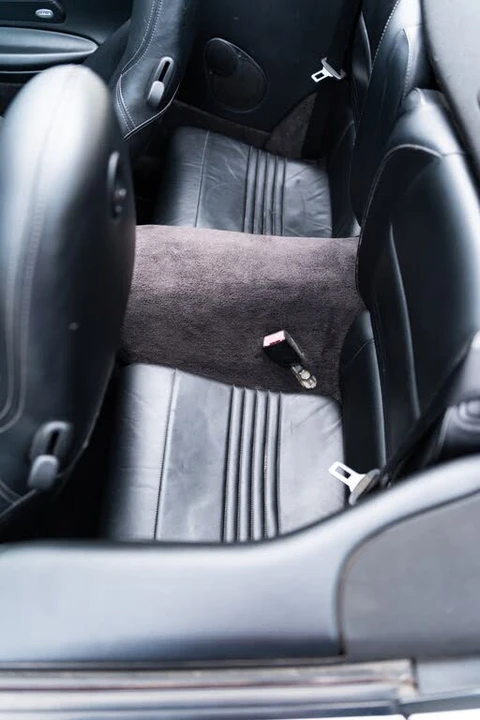 2001 Porsche 996 Carrera - Image 20 of 31