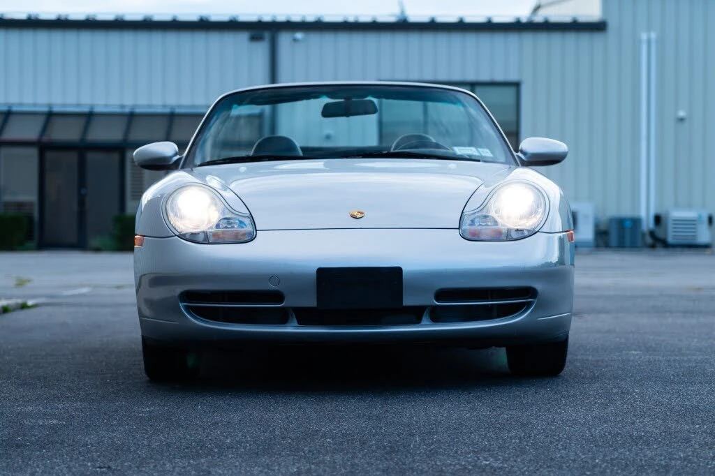 2001 Porsche 996 Carrera - Image 4 of 31
