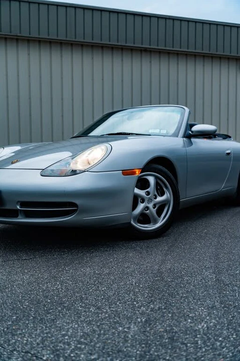2001 Porsche 996 Carrera - Image 14 of 31