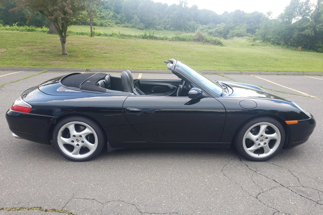 2001 Porsche 996 Carrera - Image 3 of 31