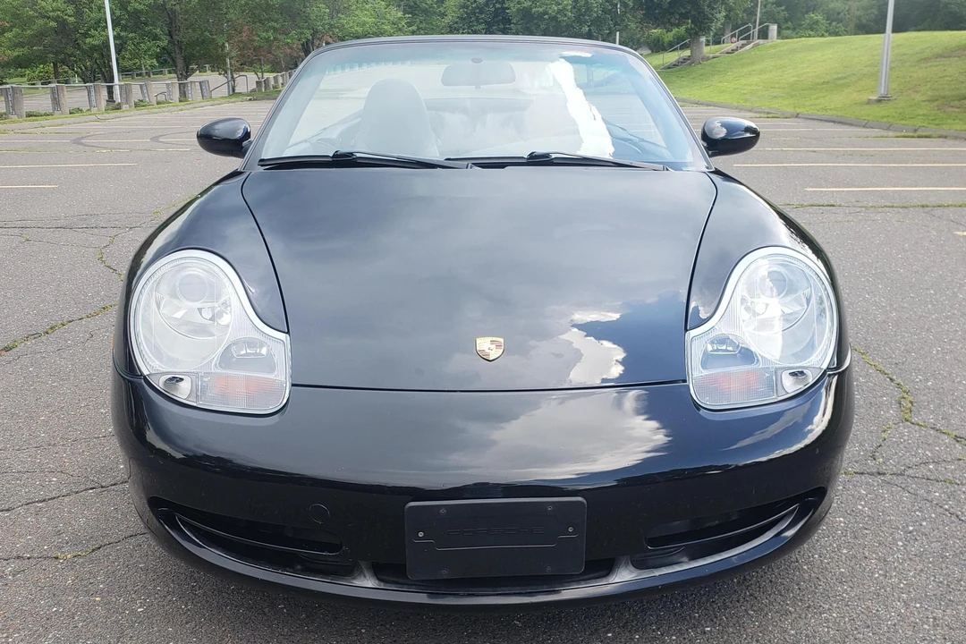 2001 Porsche 996 Carrera - Image 2 of 31