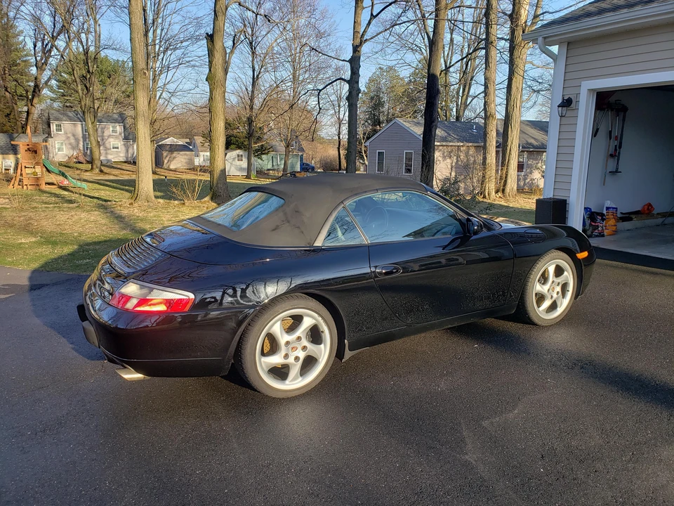 2001 Porsche 996 Carrera - Image 13 of 31
