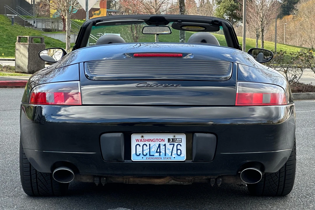2001 Porsche 996 Carrera - Image 5 of 31