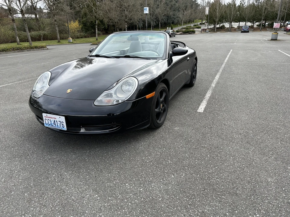 2001 Porsche 996 Carrera - Image 7 of 31
