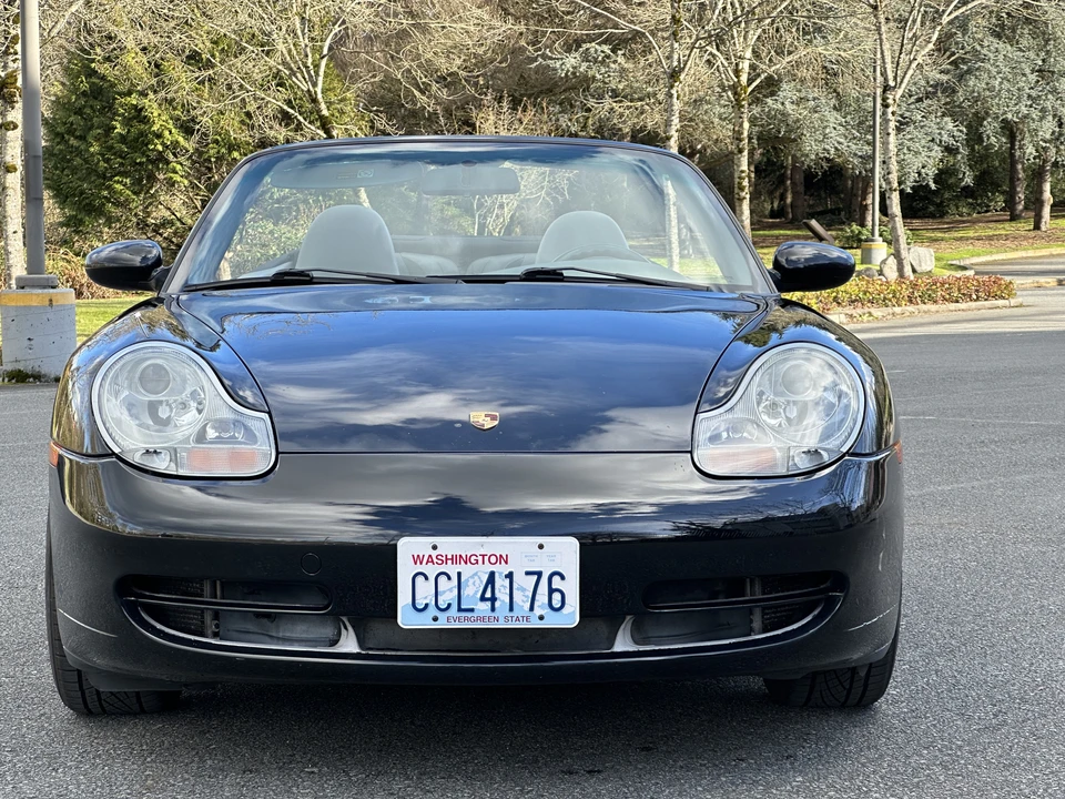 2001 Porsche 996 Carrera - Image 6 of 31