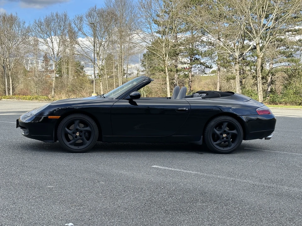 2001 Porsche 996 Carrera - Image 10 of 31