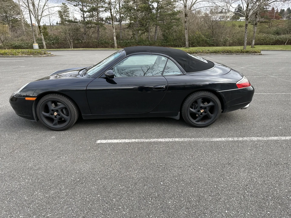 2001 Porsche 996 Carrera - Image 25 of 31