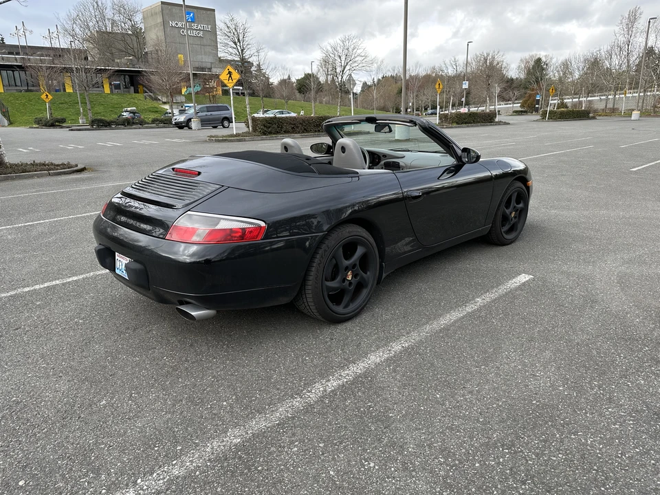 2001 Porsche 996 Carrera - Image 14 of 31