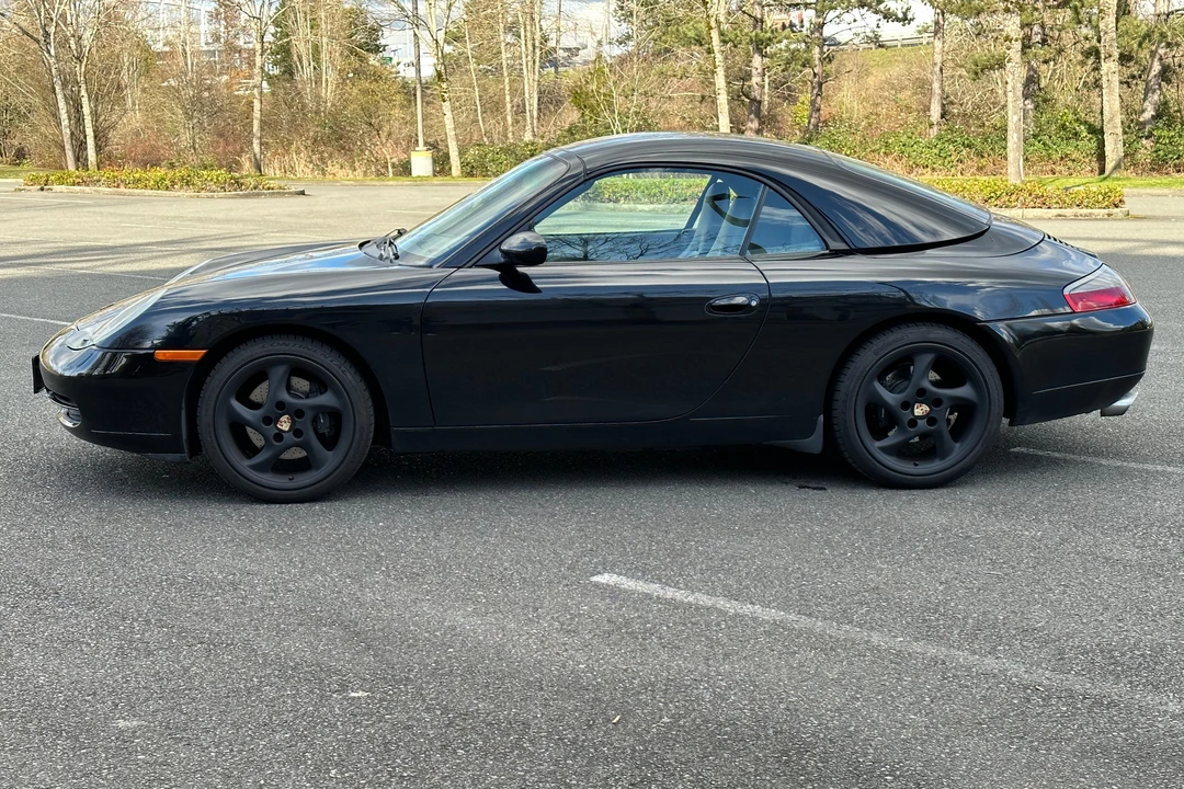 2001 Porsche 996 Carrera - Image 3 of 31