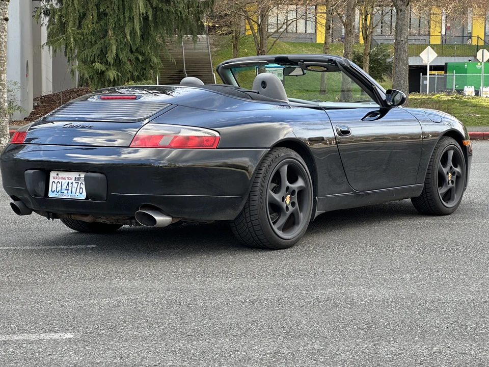 2001 Porsche 996 Carrera - Image 16 of 31