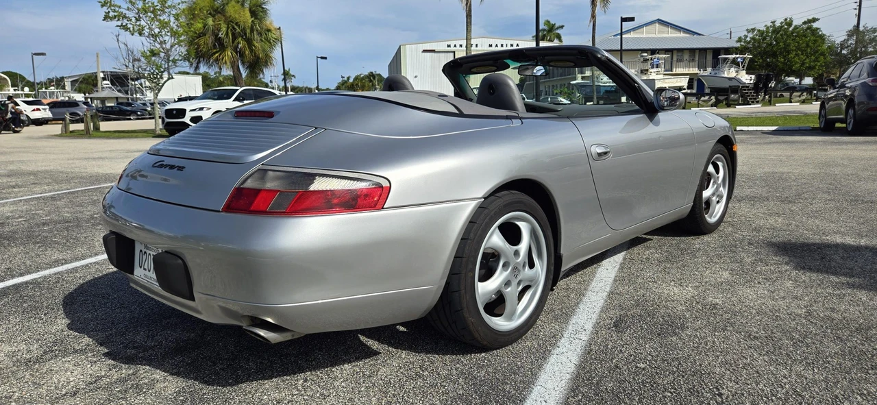 2001 Porsche 996 Carrera - Image 29 of 31