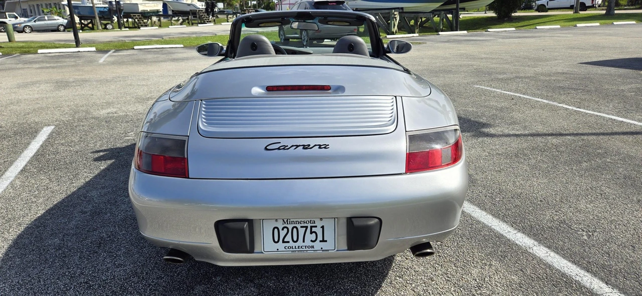 2001 Porsche 996 Carrera - Image 30 of 31