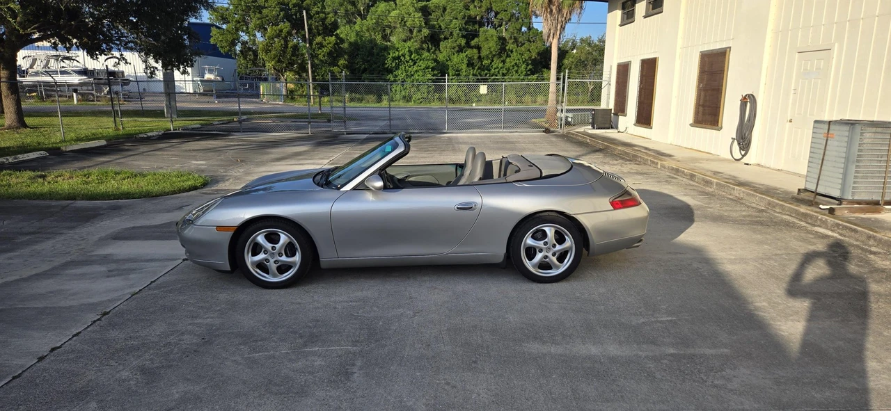 2001 Porsche 996 Carrera - Image 19 of 31