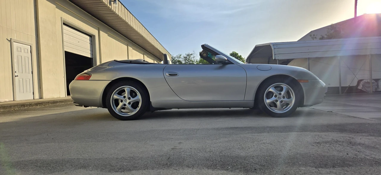 2001 Porsche 996 Carrera - Image 13 of 31