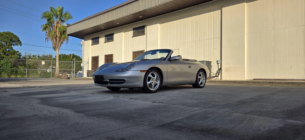 2001 Porsche 996 Carrera - Image 2 of 31