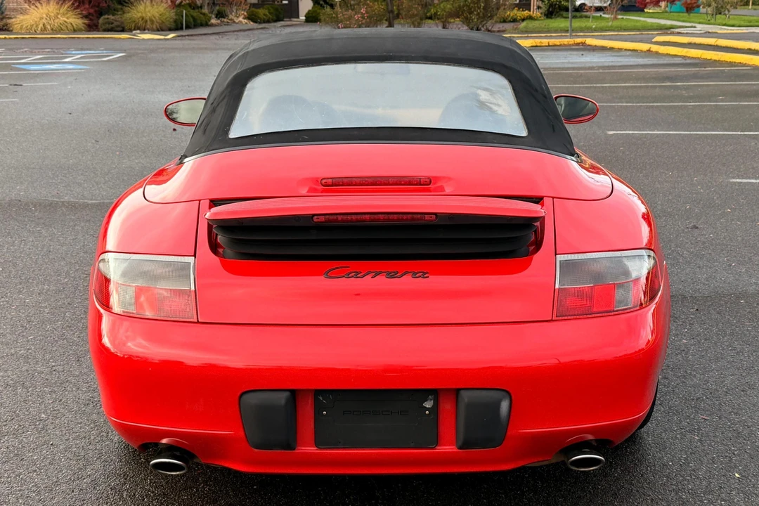 2001 Porsche 996 Carrera - Image 5 of 31