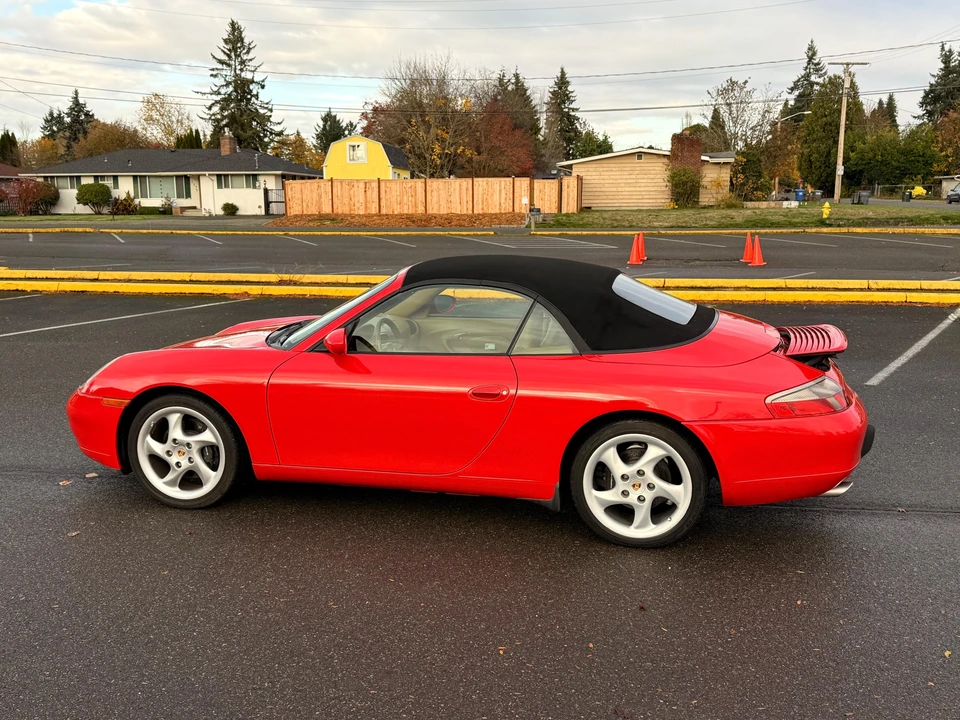 2001 Porsche 996 Carrera - Image 20 of 31