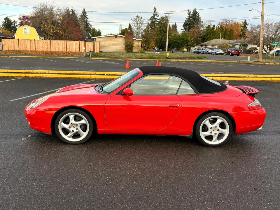 2001 Porsche 996 Carrera - Image 18 of 31
