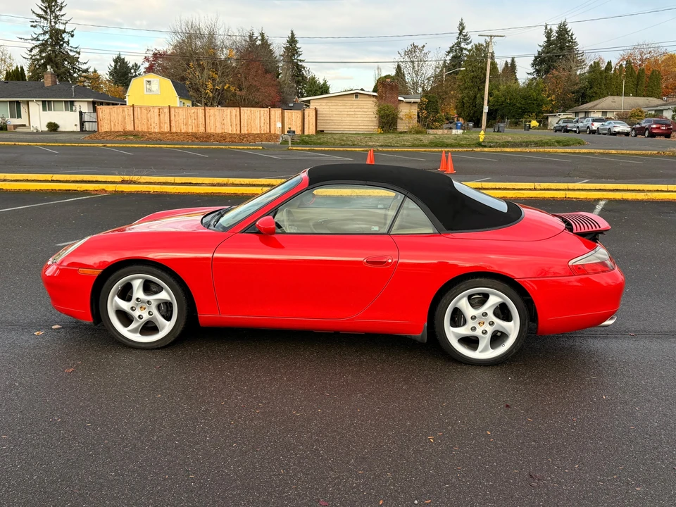 2001 Porsche 996 Carrera - Image 19 of 31