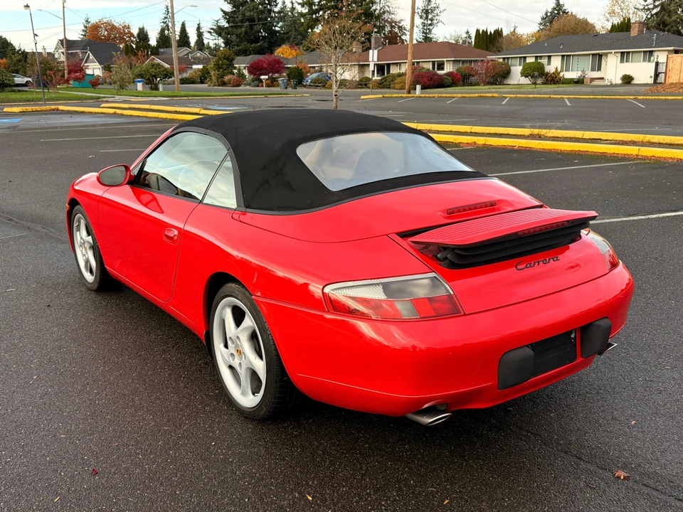 2001 Porsche 996 Carrera - Image 24 of 31