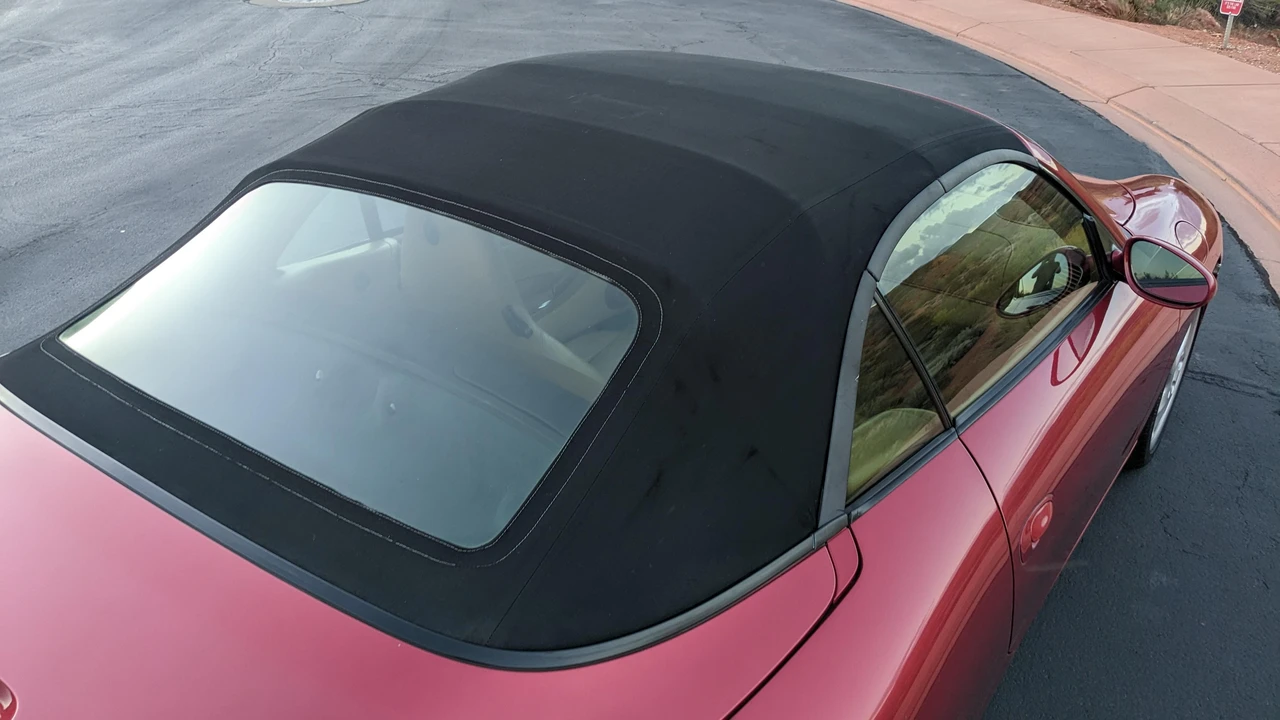 2001 Porsche 996 Carrera - Image 28 of 31