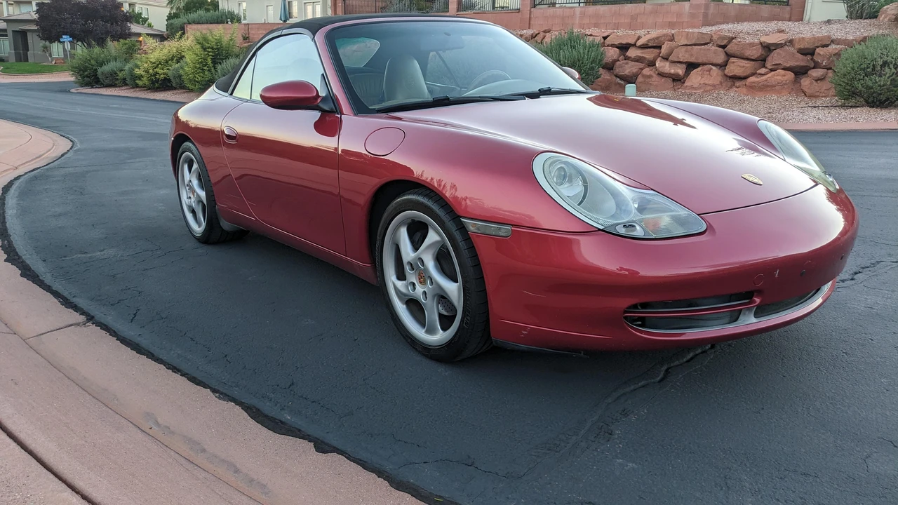2001 Porsche 996 Carrera - Image 17 of 31