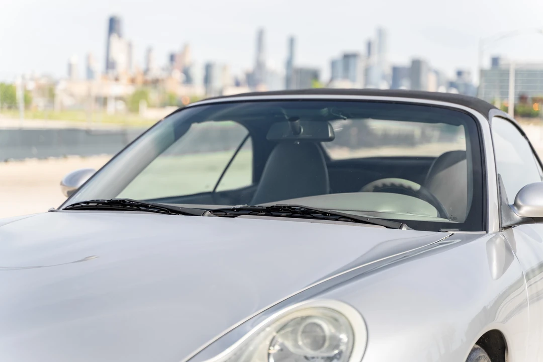 2001 Porsche 996 Carrera - Image 20 of 31