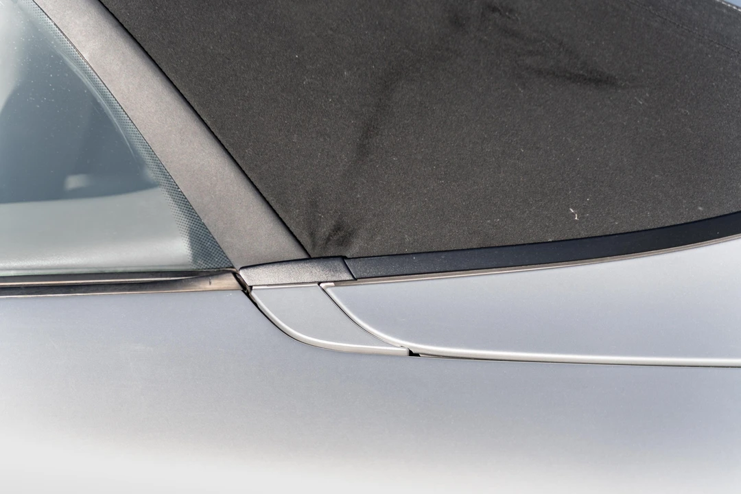 2001 Porsche 996 Carrera - Image 25 of 31