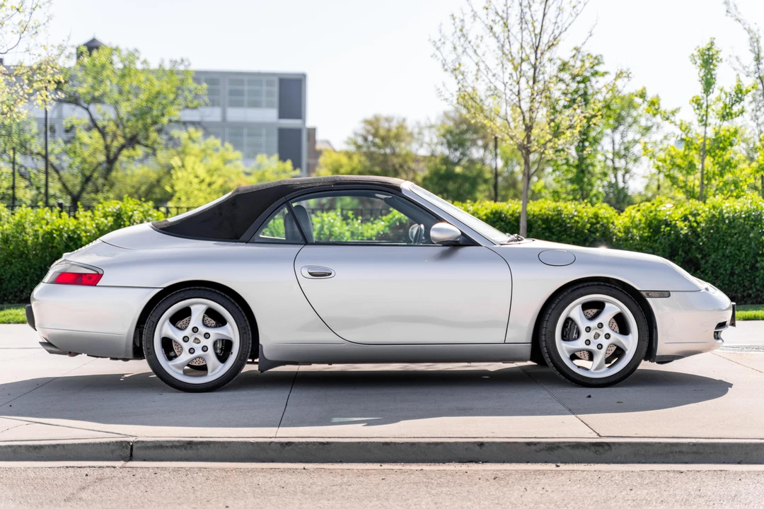 2001 Porsche 996 Carrera - Image 3 of 31