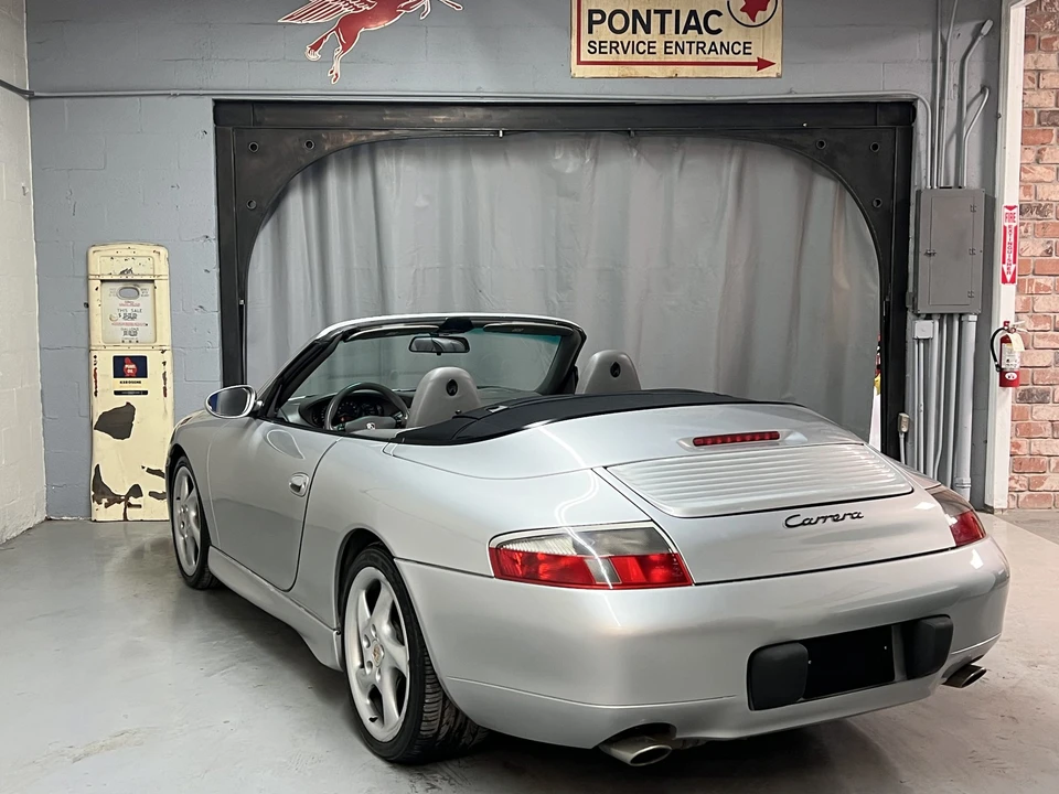 2001 Porsche 996 Carrera - Image 31 of 31