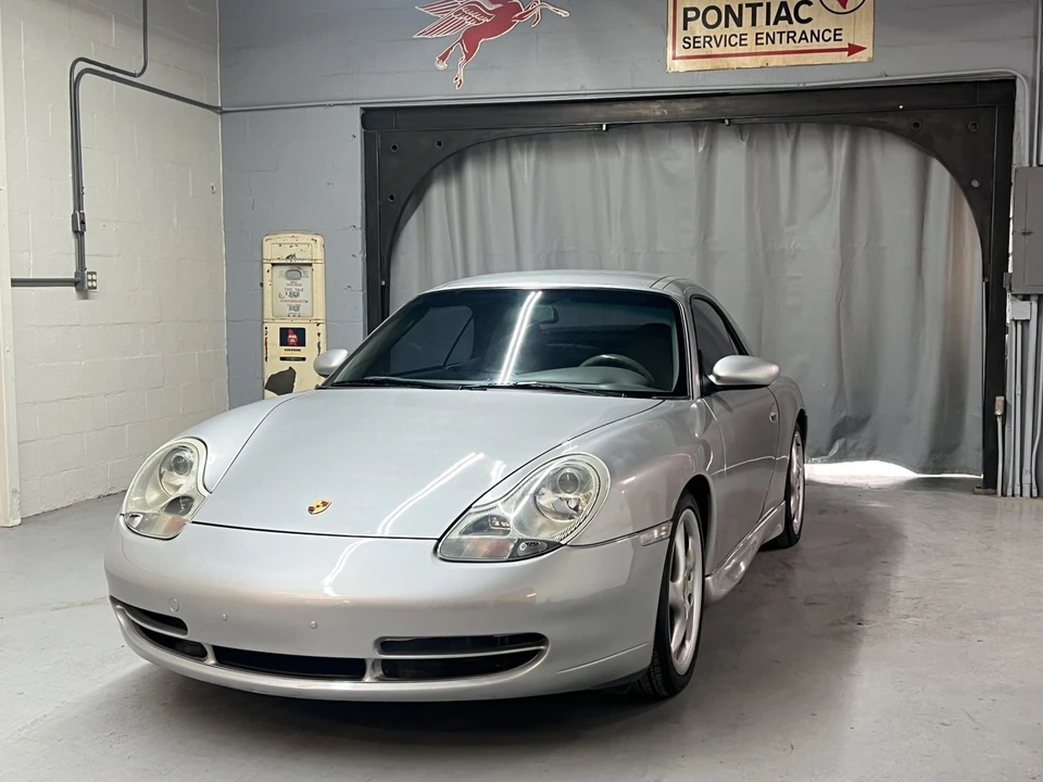 2001 Porsche 996 Carrera - Image 7 of 31