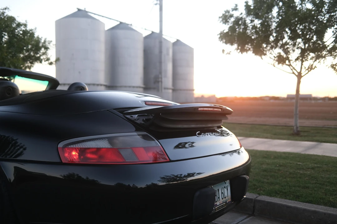 2001 Porsche 996 Carrera - Image 20 of 26