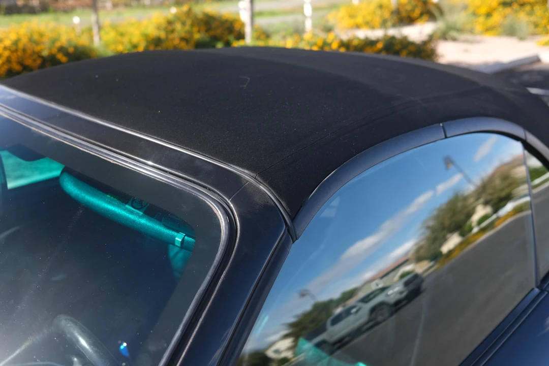 2001 Porsche 996 Carrera - Image 16 of 26