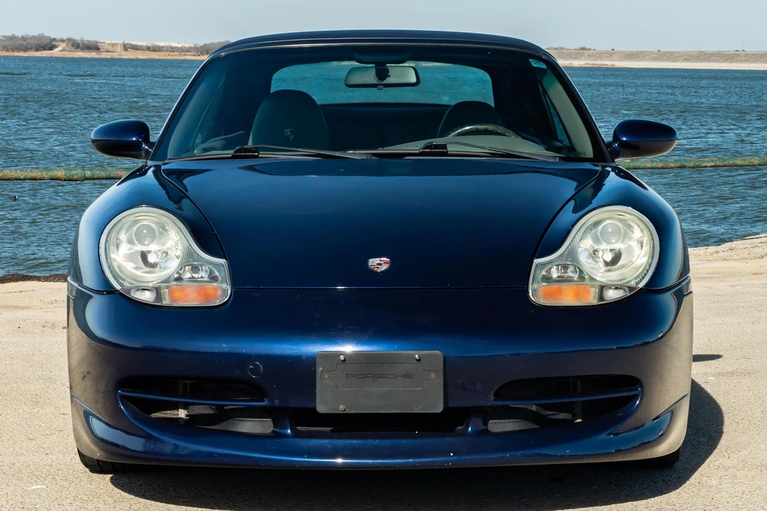2001 Porsche 996 Carrera - Image 2 of 31