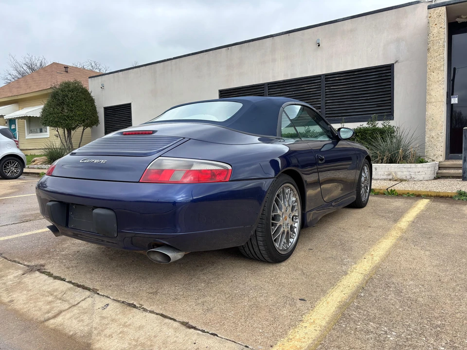2001 Porsche 996 Carrera - Image 15 of 31