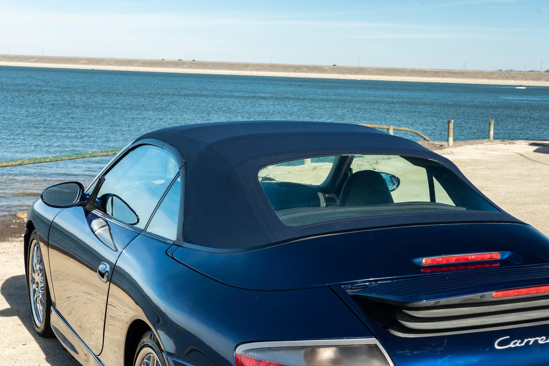 2001 Porsche 996 Carrera - Image 27 of 31