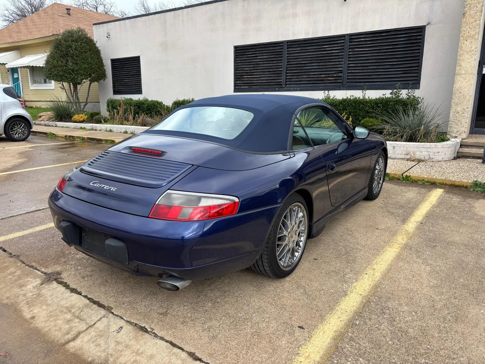 2001 Porsche 996 Carrera - Image 16 of 31