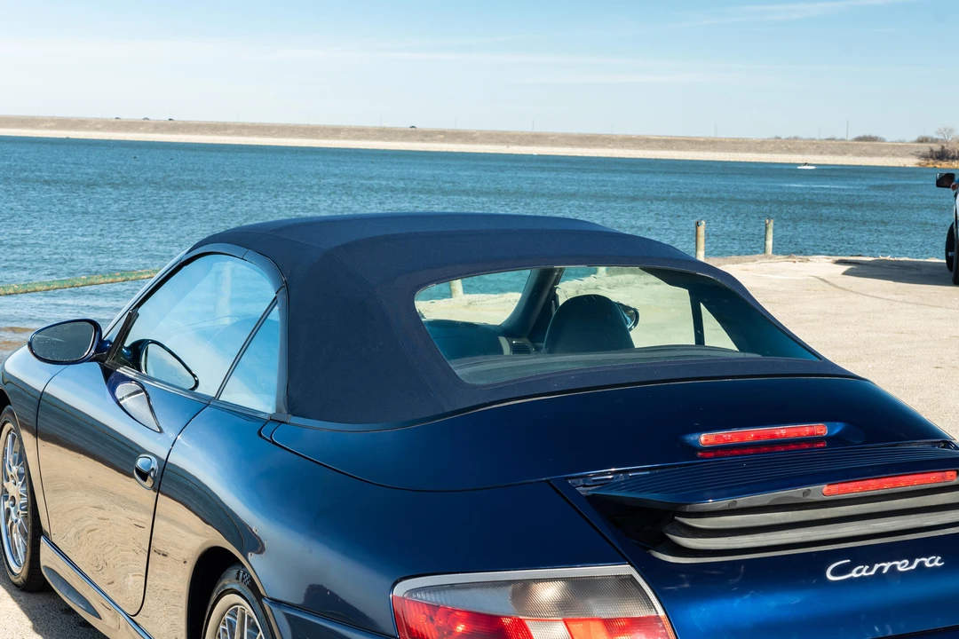 2001 Porsche 996 Carrera - Image 26 of 31