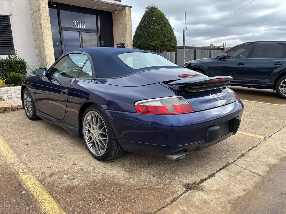 2001 Porsche 996 Carrera - Image 13 of 31