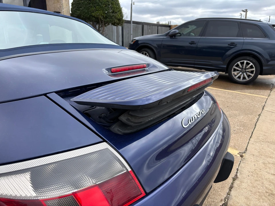 2001 Porsche 996 Carrera - Image 28 of 31
