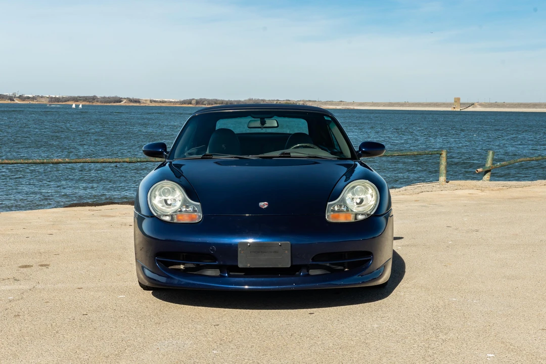 2001 Porsche 996 Carrera - Image 6 of 31