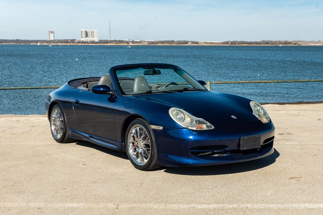 2001 Porsche 996 Carrera - Image 12 of 31