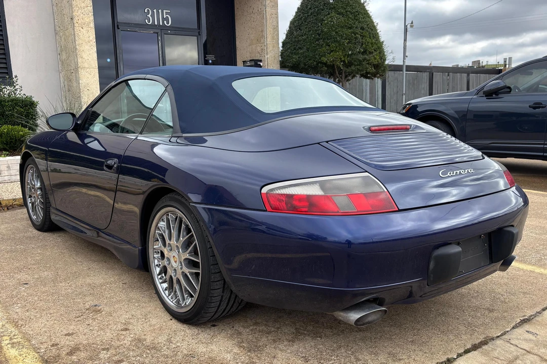 2001 Porsche 996 Carrera - Image 4 of 31
