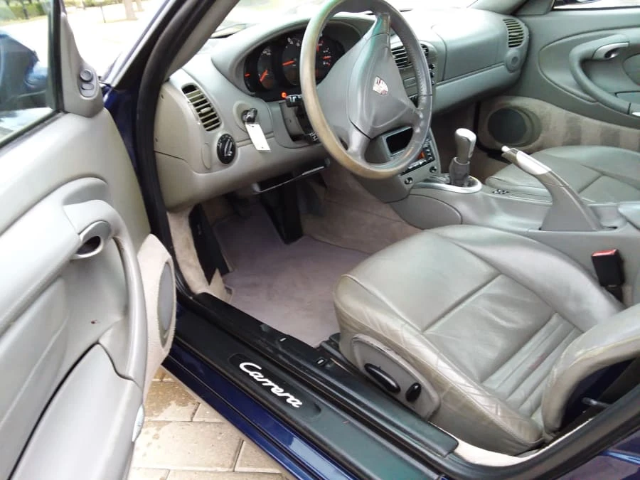 2001 Porsche 996 Carrera - Image 2 of 8