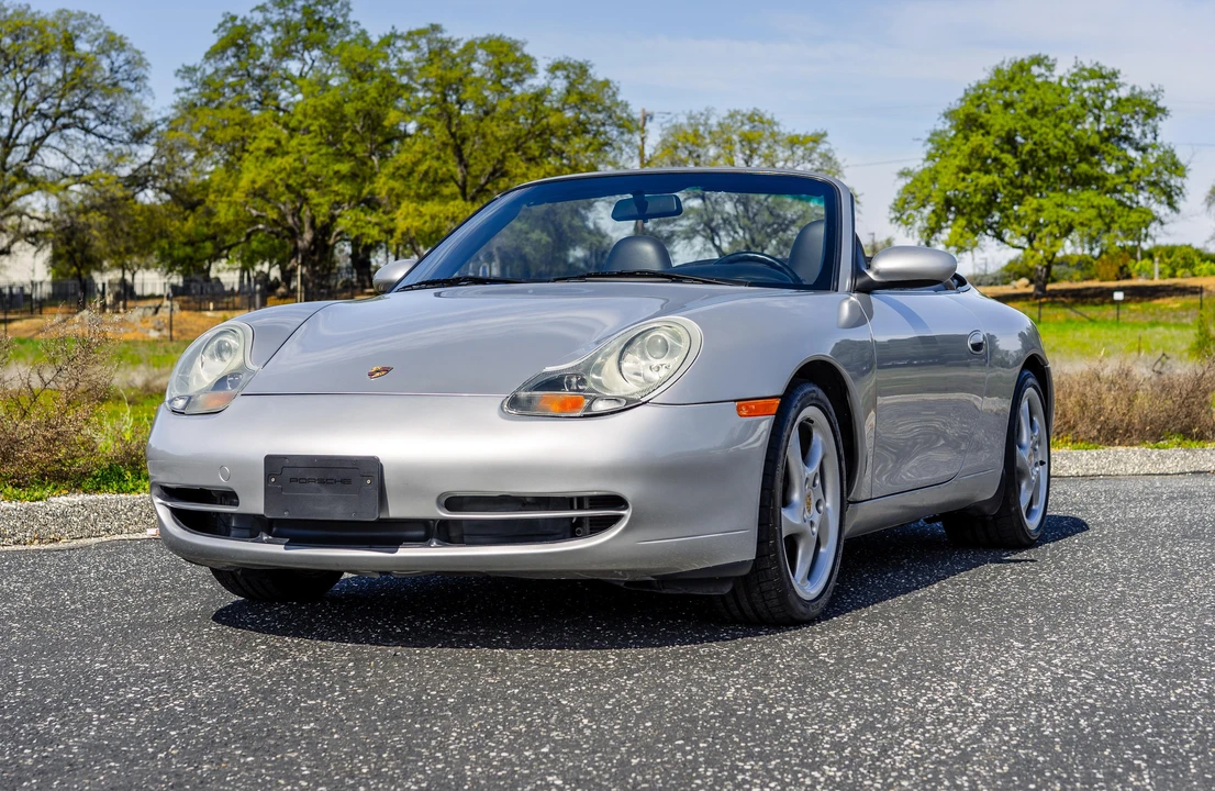 2001 Porsche 996 Carrera - Image 17 of 31