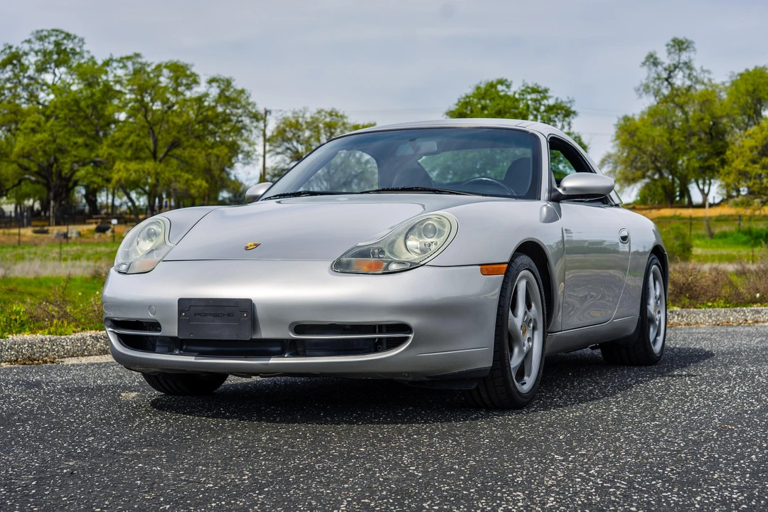 2001 Porsche 996 Carrera - Image 25 of 31